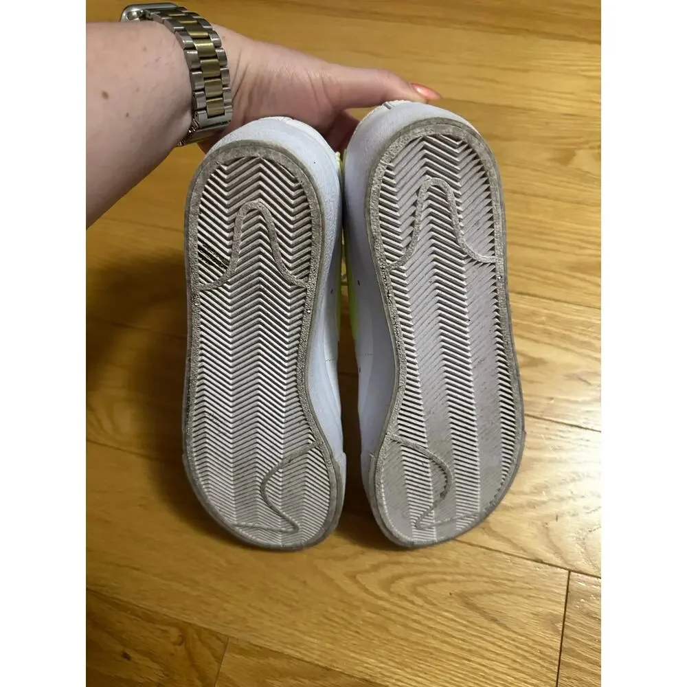 Nike blazer low